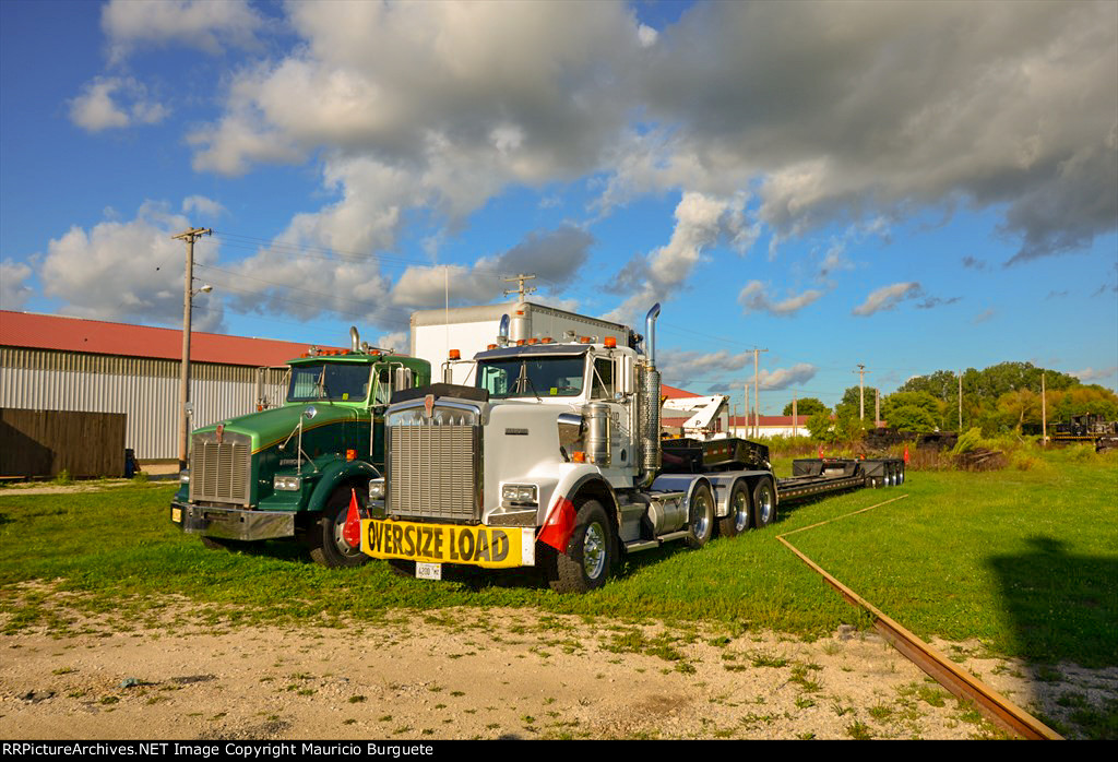 Flat bed trucks